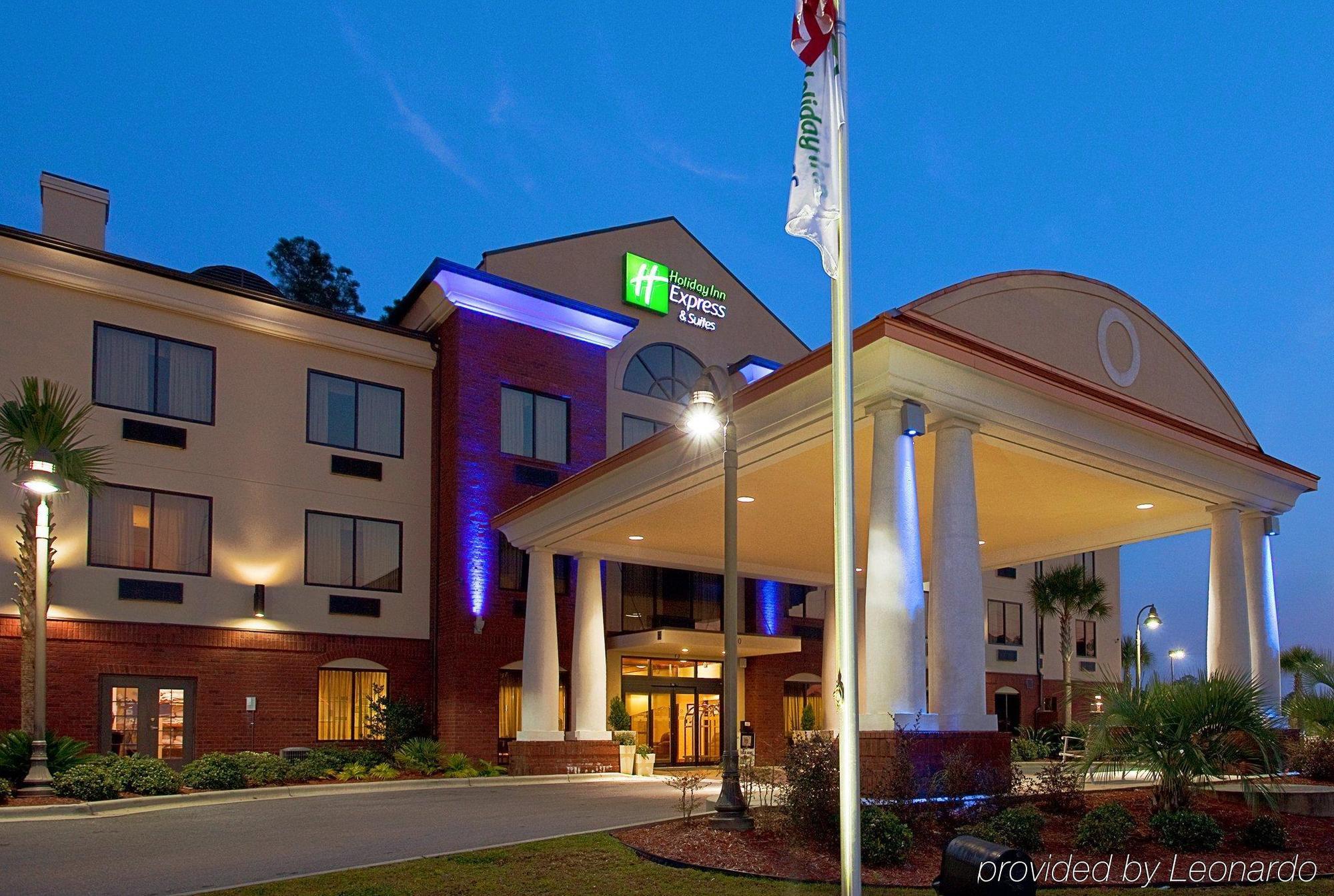 Holiday Inn Express & Suites Pensacola West I-10, An Ihg Hotel Exteriér fotografie